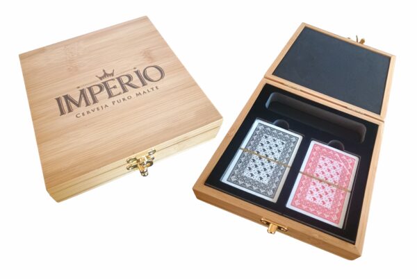 KIT JOGO DE BARALHO – CAIXA PERSONALIZADA
